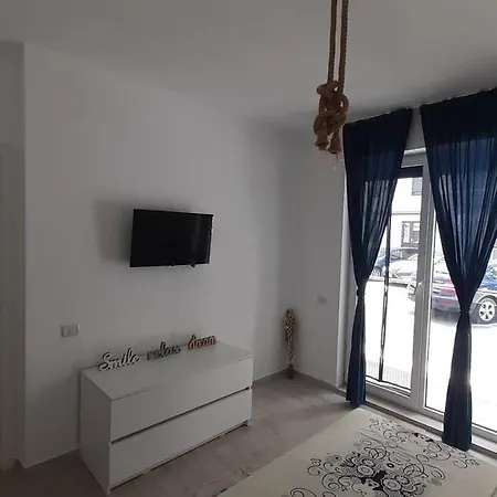 Dely Mamaia Nord 아파트